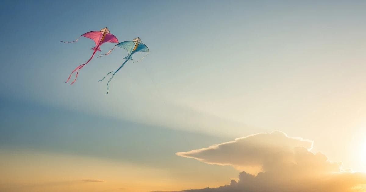 Ảnh bìa cho bài viết Sao Thiên Đồng Cung Phu Thê: Nên Mừng Hay Lo Cho Hôn Nhân Của Bạn?